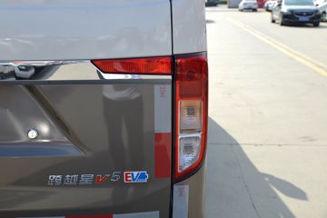 ������Խ ��Խ��V5 2.6T 2�� ���綯��ʽ���䳵41.86kWhͼƬ