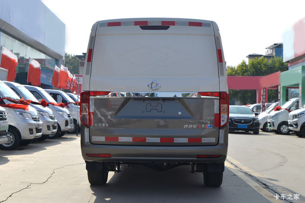 优惠0.4万 乐山市跨越星V5EV电动封闭厢货火热促销中