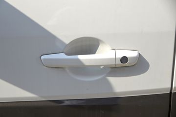 ������Խ ��Խ��V5 2.6T 2�� ���綯��ʽ���䳵41.86kWhͼƬ