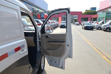 ������Խ ��Խ��V5 2.6T 2�� ���綯��ʽ���䳵41.86kWhͼƬ