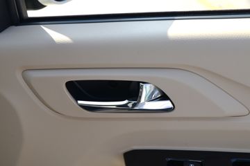 ������Խ ��Խ��V5 2.6T 2�� ���綯��ʽ���䳵41.86kWhͼƬ