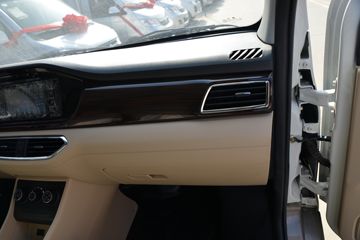 ������Խ ��Խ��V5 2.6T 2�� ���綯��ʽ���䳵41.86kWhͼƬ