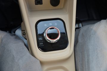 ������Խ ��Խ��V5 2.6T 2�� ���綯��ʽ���䳵41.86kWhͼƬ