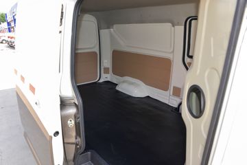 ������Խ ��Խ��V5 2.6T 2�� ���綯��ʽ���䳵41.86kWhͼƬ