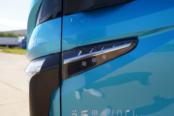 �ɵ�EW5 4.5T 4.18�׵��Ŵ��綯��ʽ�Ῠ(FD5042XXYW68BEV-1)81.14kWhͼƬ