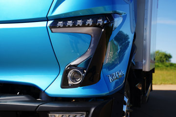 �ɵ�EW5 4.5T 4.18�׵��Ŵ��綯��ʽ�Ῠ(FD5042XXYW68BEV-1)81.14kWhͼƬ