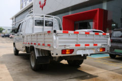 五菱荣光新卡，六轮大吨位大载重货车，致富路上好助手！