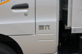 金刚豹&nbsp;自卸车外观                                                图片