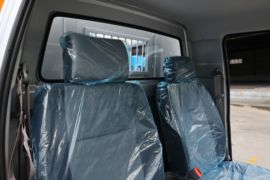 金刚豹&nbsp;自卸车驾驶室                                               图片