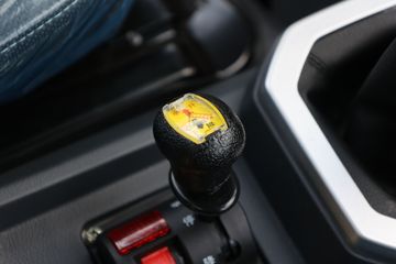 �ڱ����� ��ձ� 95���� 4X2 2.73����ж��ͼƬ