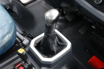 �ڱ����� ��ձ� 95���� 4X2 2.73����ж��ͼƬ