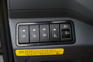 �ڱ����� ��ձ� 95���� 4X2 2.73����ж��ͼƬ