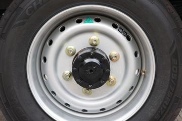 �ڱ����� ��ձ� 95���� 4X2 2.73����ж��ͼƬ