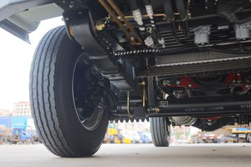 �ڱ����� ��ձ� 95���� 4X2 2.73����ж��ͼƬ