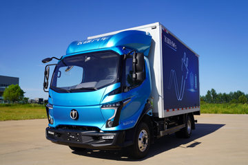 飞碟HW5 4.18米单排插电式混合动力厢式轻卡(FD5041XXYW68PHEV-1)17.52kWh
