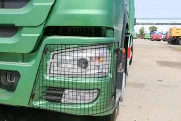 �й����� HOWO-7 375���� 8X4 7.6����ж��ͼƬ