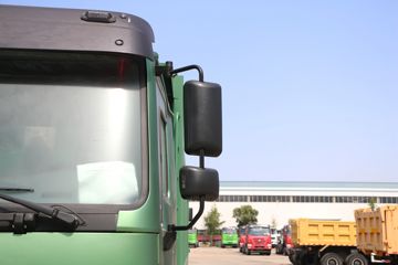 �й����� HOWO-7 375���� 8X4 7.6����ж��ͼƬ