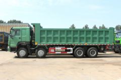 中国重汽 HOWO-7 375马力 8X4 7.6米自卸车