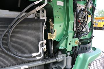 �й����� HOWO-7 375���� 8X4 7.6����ж��ͼƬ