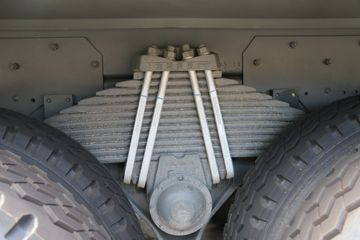 �й����� HOWO-7 375���� 8X4 7.6����ж��ͼƬ