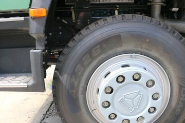�й����� HOWO-7 375���� 8X4 7.6����ж��ͼƬ