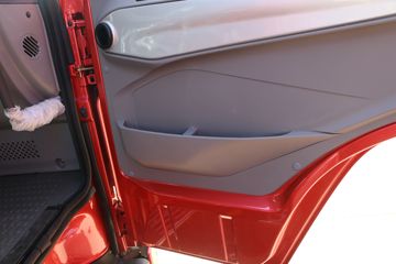 �й����� HOWO-7 380���� 6X4 6.8����ж��ͼƬ