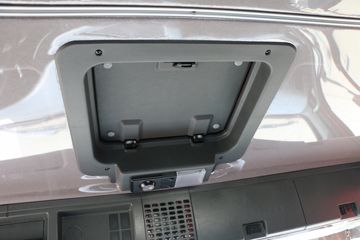 �й����� HOWO-7 380���� 6X4 6.8����ж��ͼƬ