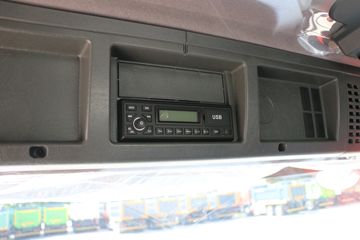 �й����� HOWO-7 380���� 6X4 6.8����ж��ͼƬ