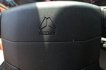 �й����� HOWO-7 380���� 6X4 6.8����ж��ͼƬ