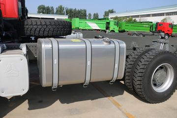 �й����� HOWO-7 380���� 6X4 6.8����ж��ͼƬ