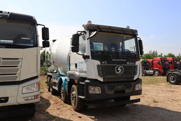 陕汽重卡 德龙M3000S 340马力 8X4 混凝土搅拌运输车(凌宇牌)(CLY5314GJB30E57)