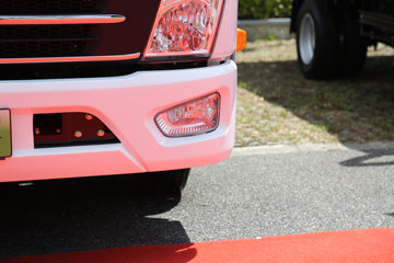 �Ͽ����� ���D30 4.5T 4.1�׵��Ŵ��綯�����Ῠ98.04kWhͼƬ