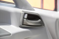 南骏汽车 瑞捷D30 4.5T 4.1米单排纯电动栏板轻卡98.04kWh