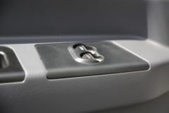 南骏汽车 瑞捷D30 4.5T 4.1米单排纯电动栏板轻卡98.04kWh