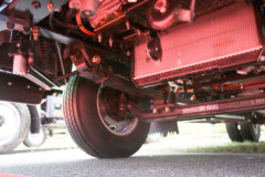 南骏汽车 瑞捷D30 4.5T 4.1米单排纯电动栏板轻卡98.04kWh