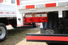 南骏汽车 瑞捷D30 4.5T 4.1米单排纯电动栏板轻卡98.04kWh