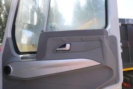 HOWO-7&nbsp;自卸车驾驶室                                               图片