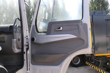 �й����� HOWO-7 375���� 6X4 6.8����ж��ͼƬ