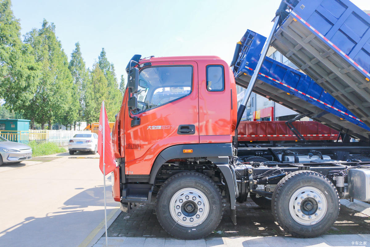 ES7 270 8X4 7.2ж(BJ3314DPPHB-03)                                                