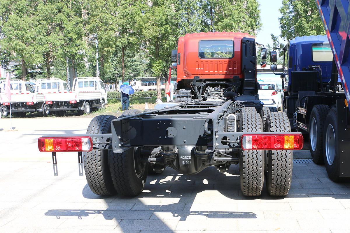  ES7 270 8X4 7.2ж(BJ3314DPPHB-03)                                                