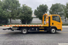 中国重汽HOWO 追梦 115马力 4X2 清障车(专威牌)(HTW5047TQZPZZ6)