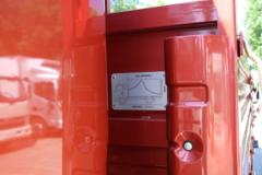 福田 时代领航ES5 200马力 4X2 6.8米排半栏板载货车(国六)(BJ1184VLPFK-11)