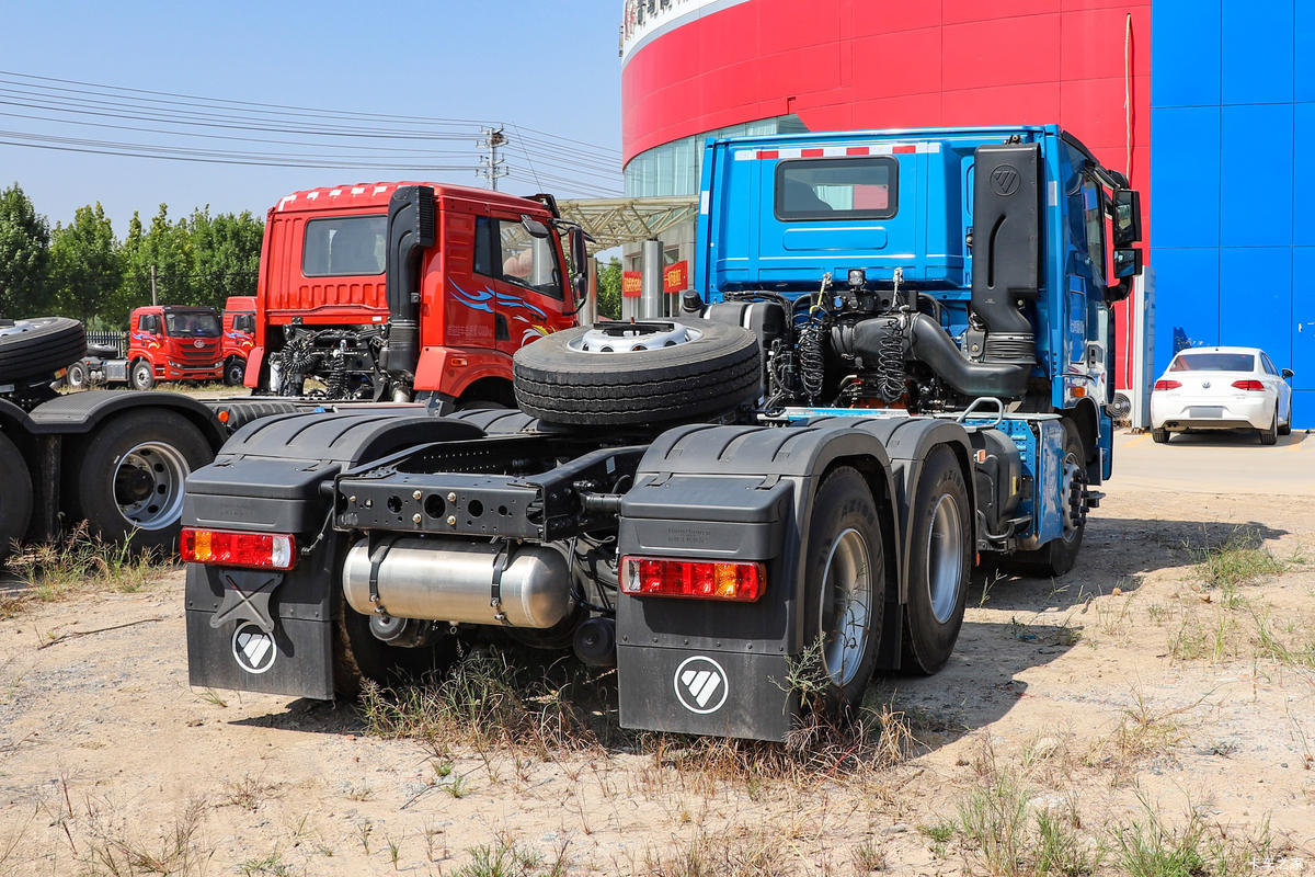  ŷGTL  440 6X4ǣ(ƽ)()(BJ4259Y6DHL-37)                                                