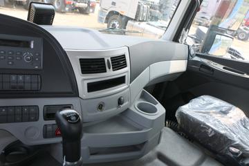 ���� ŷ��GTL ������ 440���� 6X4ǣ����(ƽ��)(����)ͼƬ