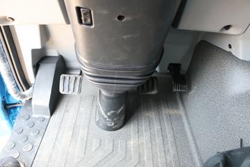 ���� ŷ��GTL ������ 440���� 6X4ǣ����(ƽ��)(����)ͼƬ