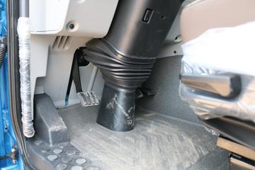 ���� ŷ��GTL ������ 440���� 6X4ǣ����(ƽ��)(����)ͼƬ