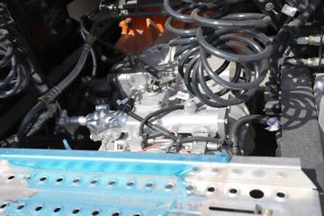 ���� ŷ��GTL ������ 440���� 6X4ǣ����(ƽ��)(����)ͼƬ