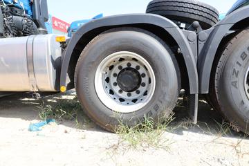 ���� ŷ��GTL ������ 440���� 6X4ǣ����(ƽ��)(����)ͼƬ