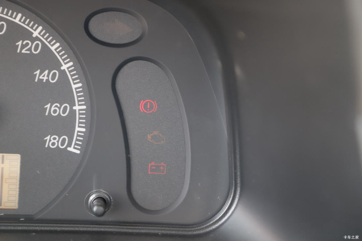 ���� ֮�� 1.2L 76���� ���� 2��˫������΢��(����)(LZW1020SBQW)��ʻ��                                               