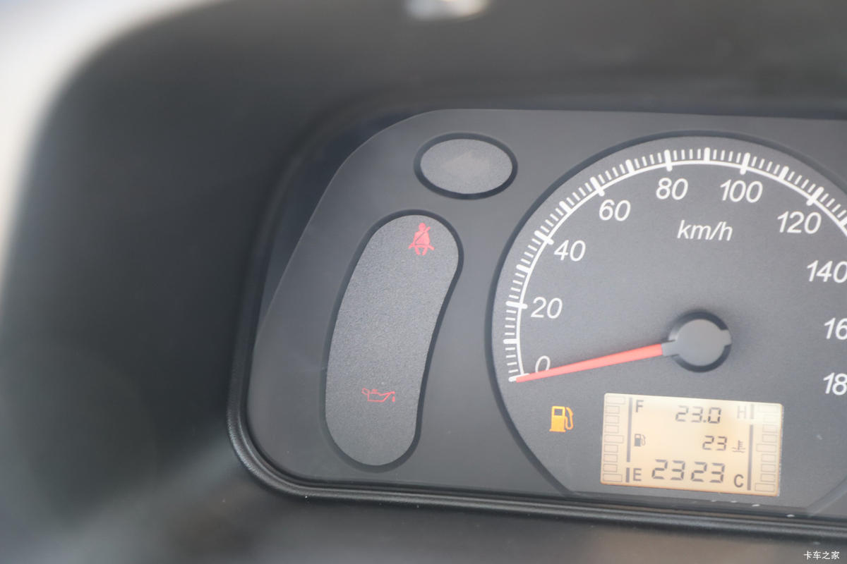 ���� ֮�� 1.2L 76���� ���� 2��˫������΢��(����)(LZW1020SBQW)��ʻ��                                               